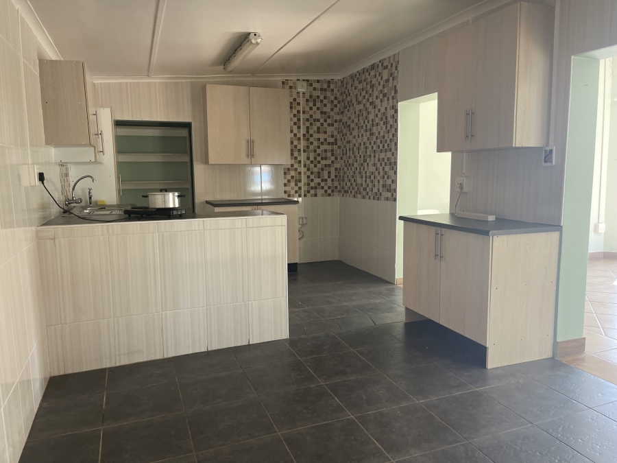 4 Bedroom Property for Sale in Cove Ridge East Eastern Cape